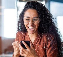 Wskazano 3 znaki zodiaku, które w sierpniu 2024 unikną wielkiego pecha