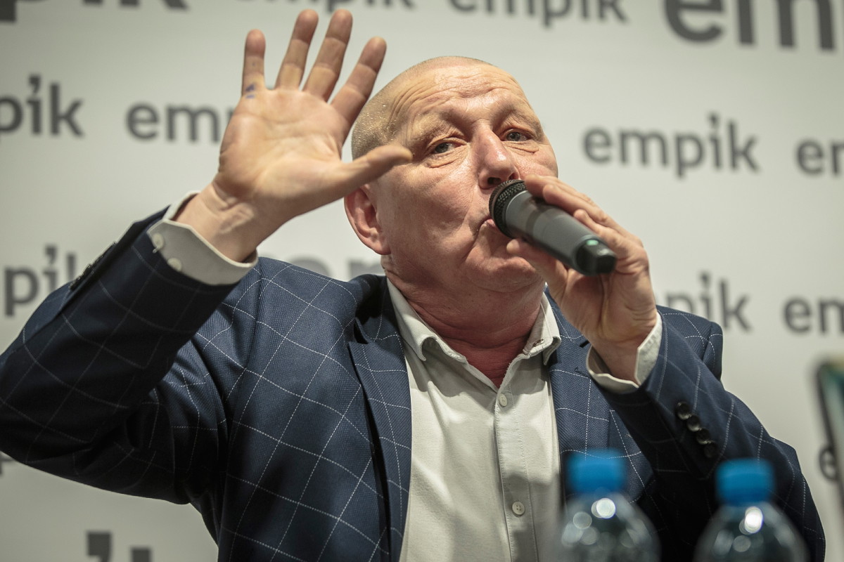 Wizja wielkiego konfliktu nawiedziła Krzysztofa Jackowskiego
