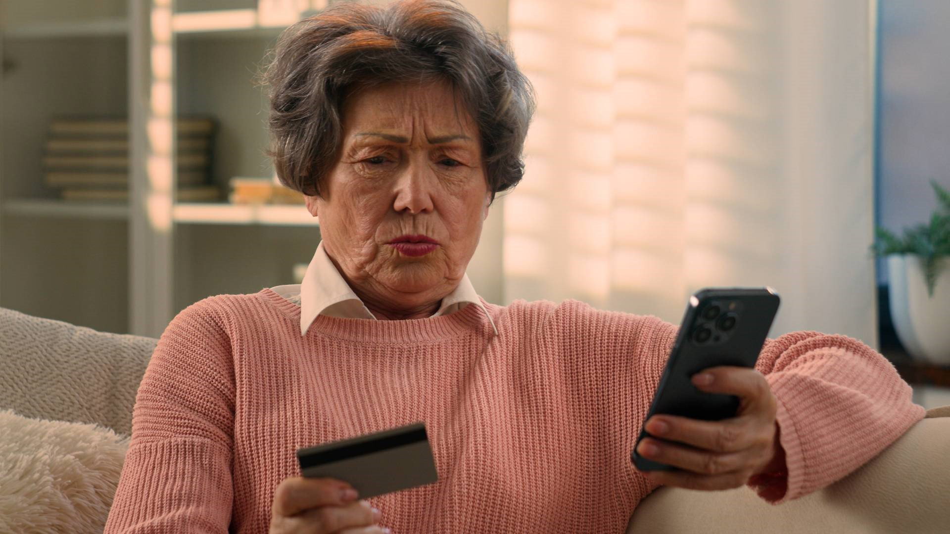 Wskazano 3 znaki zodiaku, które do końca lipca 2024 roztrwonią majątek