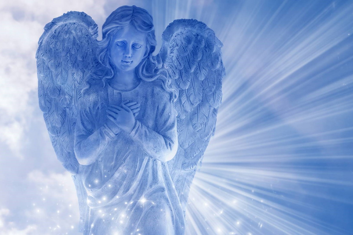 Wskazano 3 znaki zodiaku, które w 2 połowie lipca 2024 dotknie ręka anioła