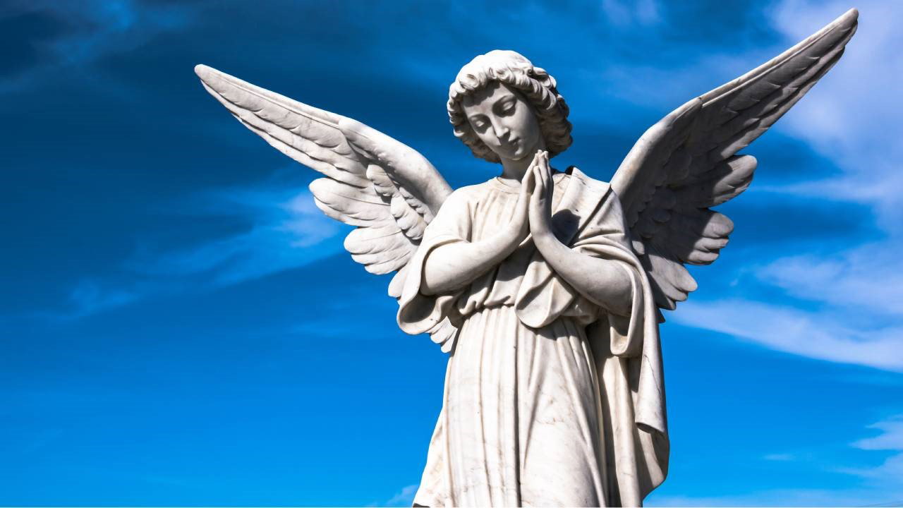 Anioł szczęścia roztoczy swoje łaski nad 3 znakami zodiaku