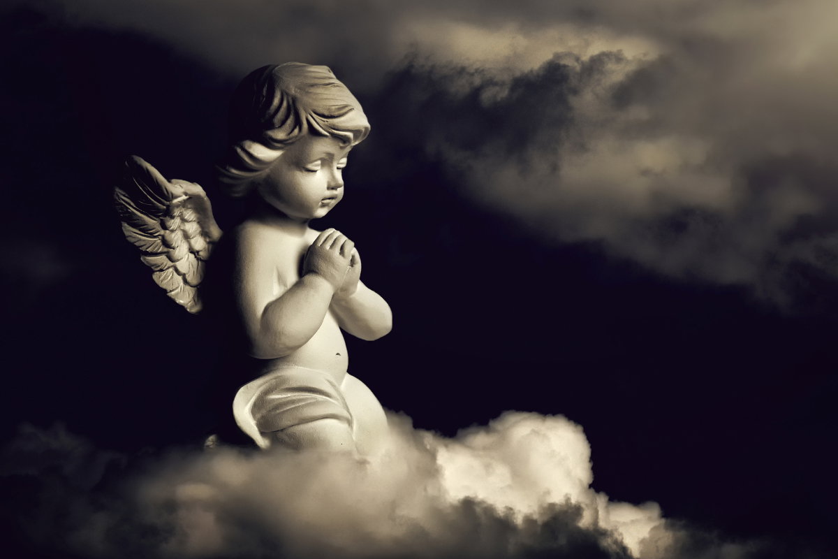 Mroczna przepowiednia aniołów na lato 2024