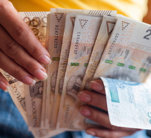 Wskazano 3 znaki zodiaku, które wzbogacą się latem 2024