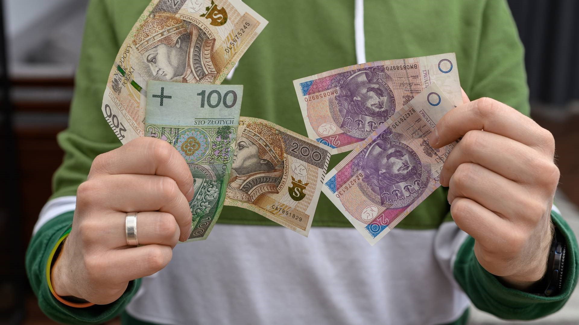 Sprawdzony patent na wzmocnienie wibracji pieniędzy z użyciem rumianku