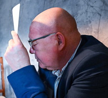 Krzysztof Jackowski zapowiada światowy konflikt