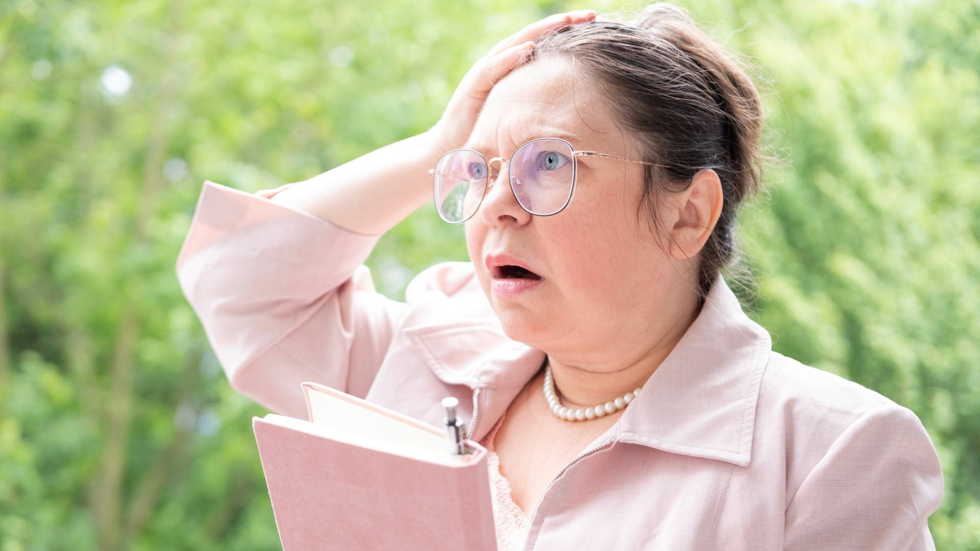 Wskazano 3 znaki zodiaku, które niebawem odkryją rodzinną tajemnicę