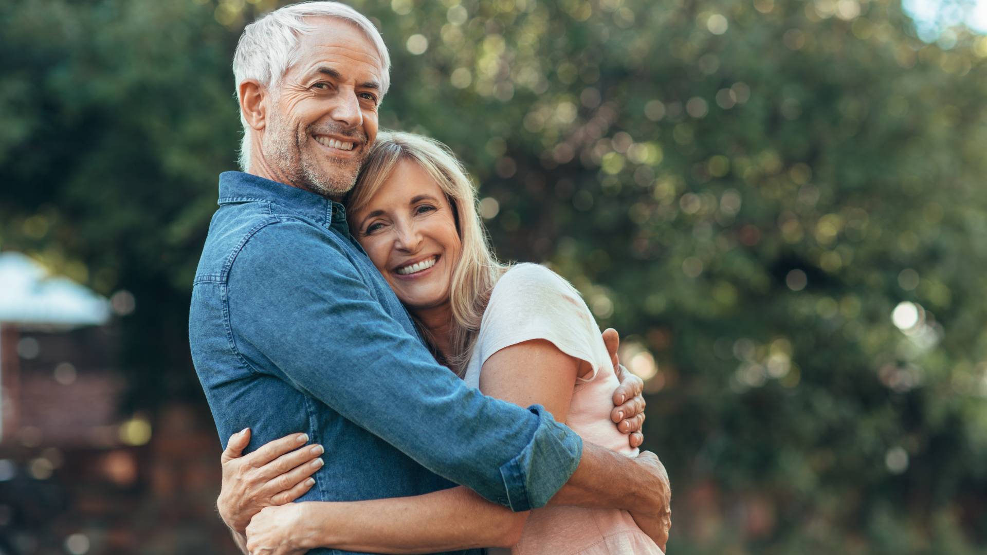 Obudź w sobie moc czarownicy i przyciągnij miłość do swojego życia