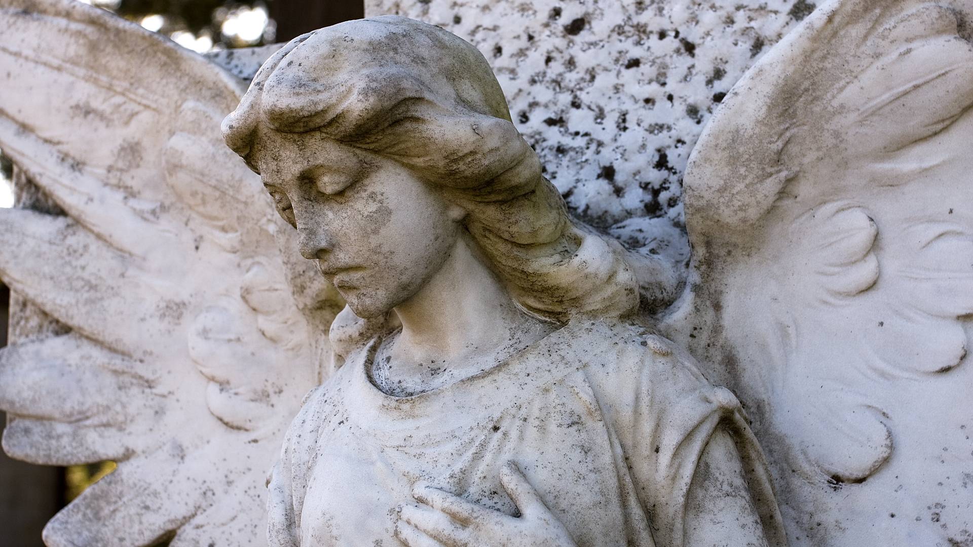 Anioł stróż ma ważne przesłanie dla 3 znaków zodiaku