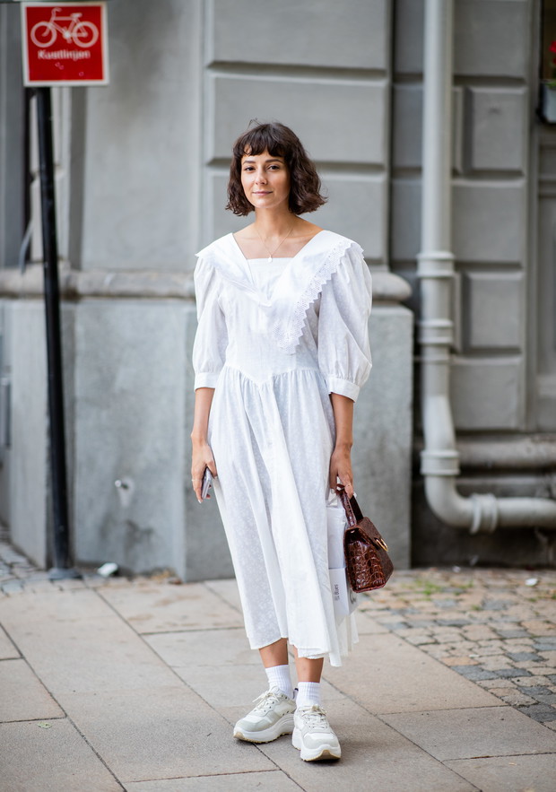 Sukienki na wiosnę 2019: trendy moda wiosna 2019