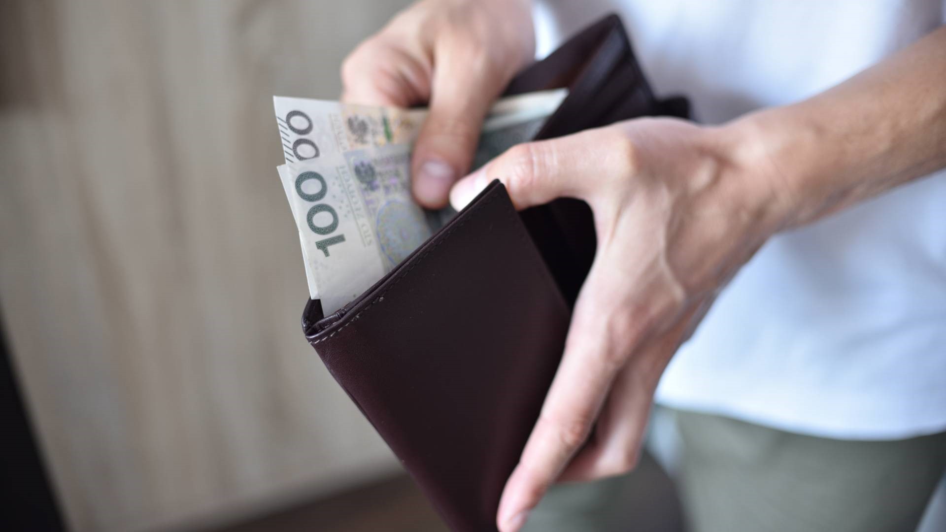 Wskazano 3 znaki zodiaku, które niebawem będą mieć kasy jak lodu