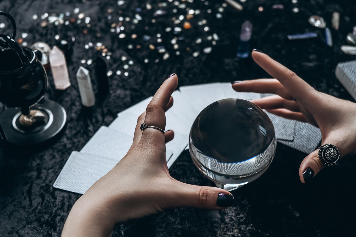 Tarot tygodniowy 2-8 maja 2024