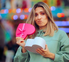 Ujawniono imiona 5 kobiet, które nie lubią być zaskakiwane