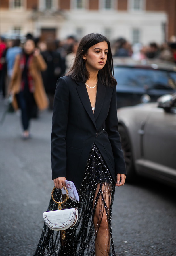 Modne spódnice na wiosnę 2019: trendy moda wiosna 2019