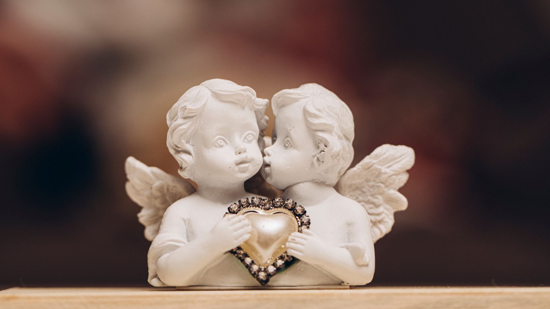 ziarenka przywołają Anioła Miłości