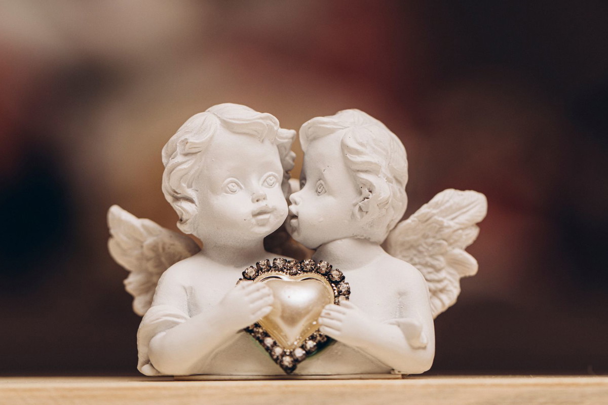 ziarenka przywołają Anioła Miłości