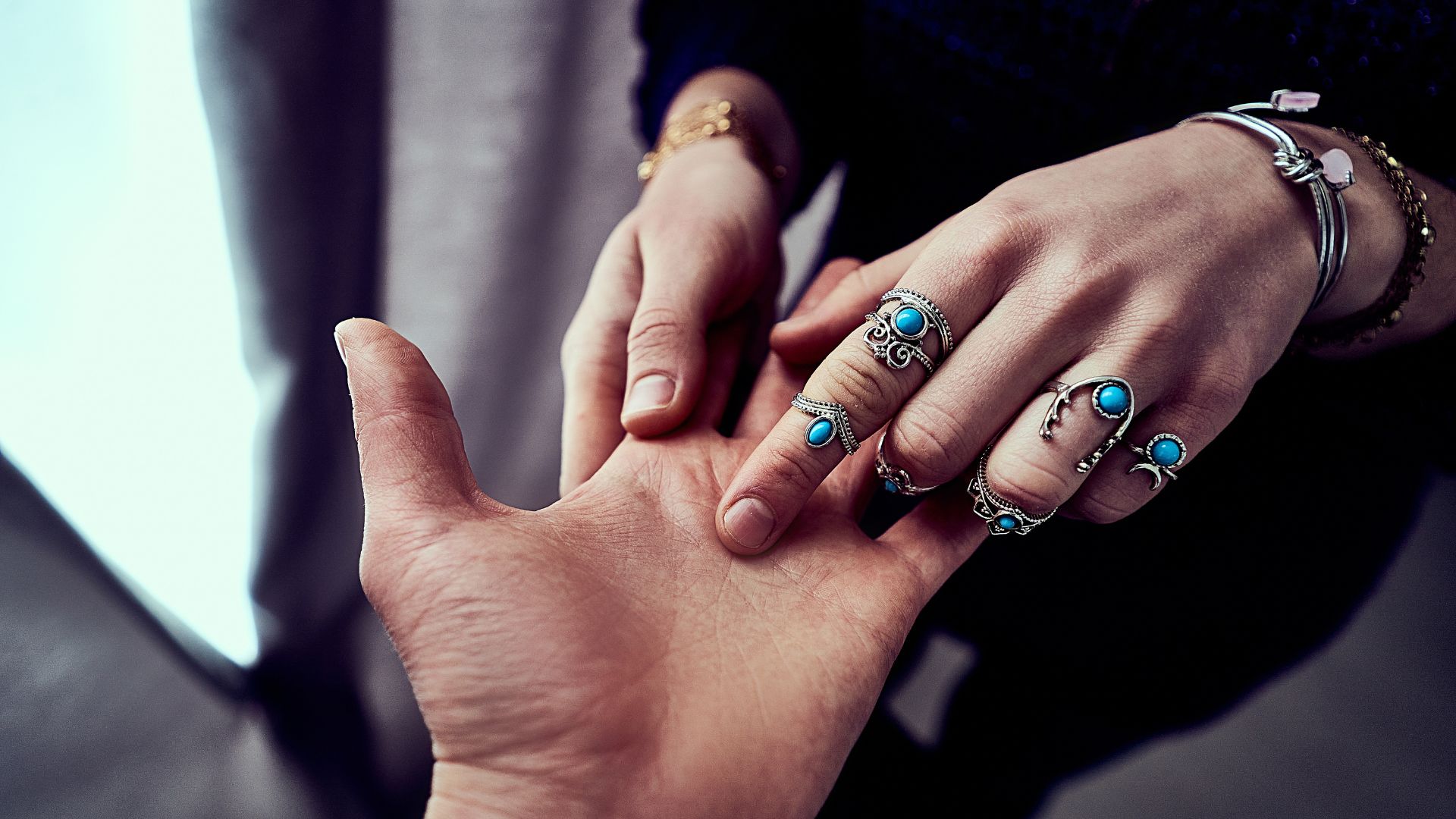 Linia Wenus na dłoni