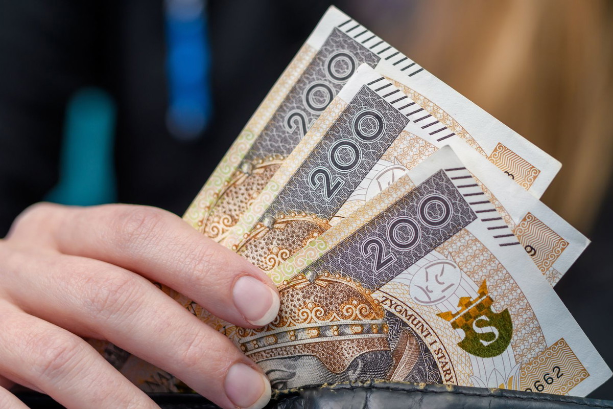 znaki zodiaku poczują napływ gotówki