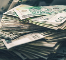 29 lutego przynosi szansę na bogactwo. Wykorzystaj ją w 1 prosty sposób