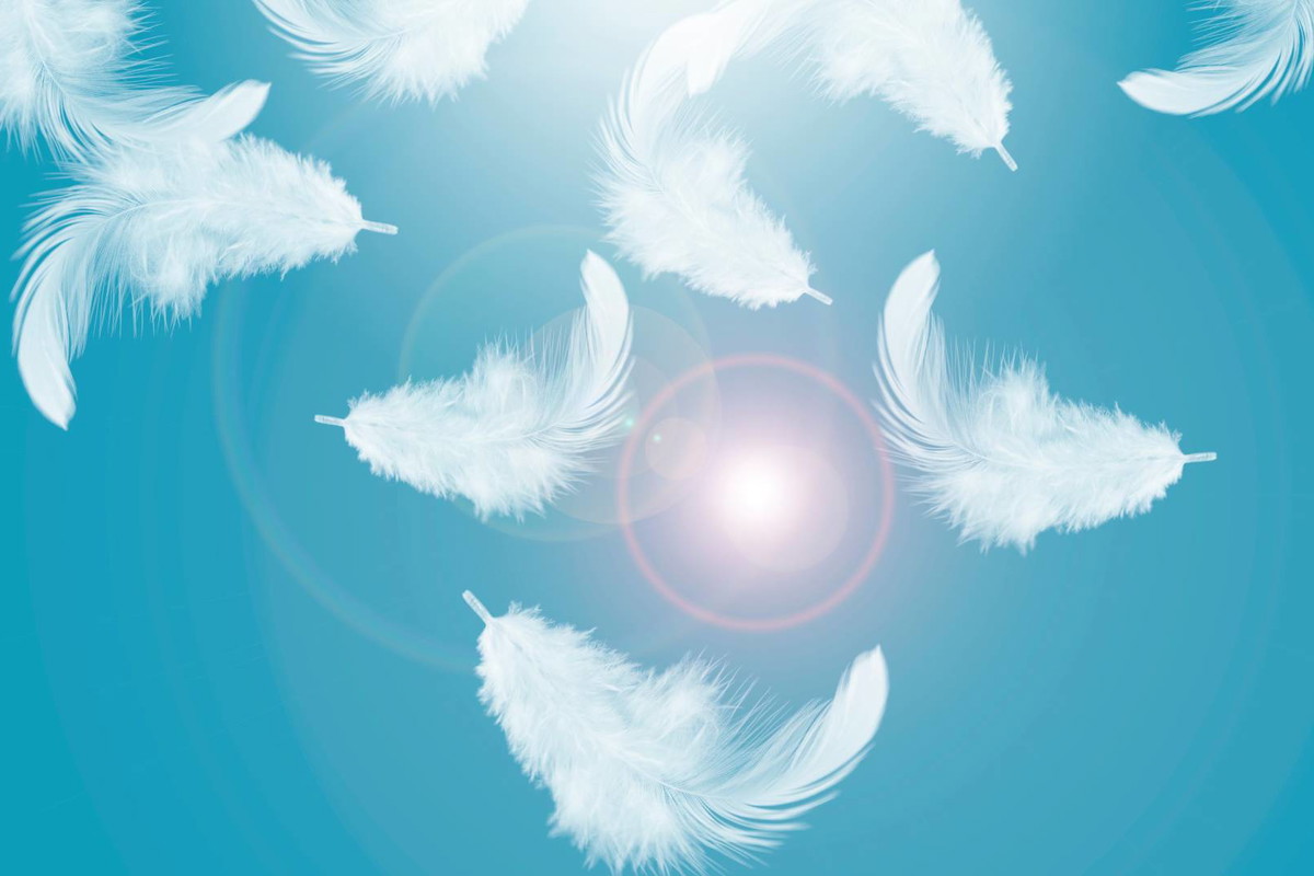 Wskazano 3 znaki zodiaku, które otrzymają w marcu 2024 anielskie wsparcie