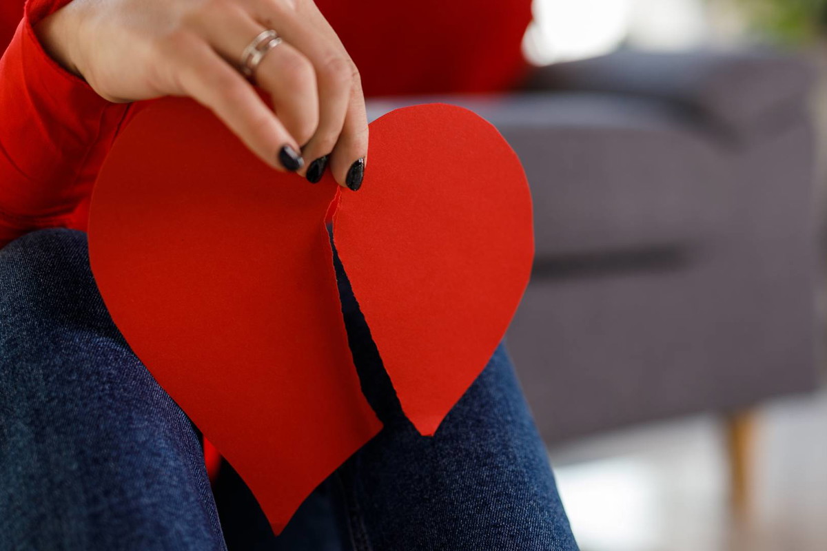 Wskazano 3 znaki zodiaku, które w marcu czeka zawód miłosny