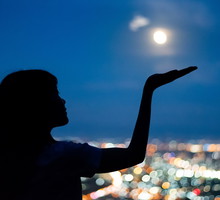 Księżycowa kumulacja energii na Dzień Kobiet