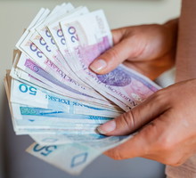 Wskazano 3 znaki zodiaku, które w lutym zgarną fortunę