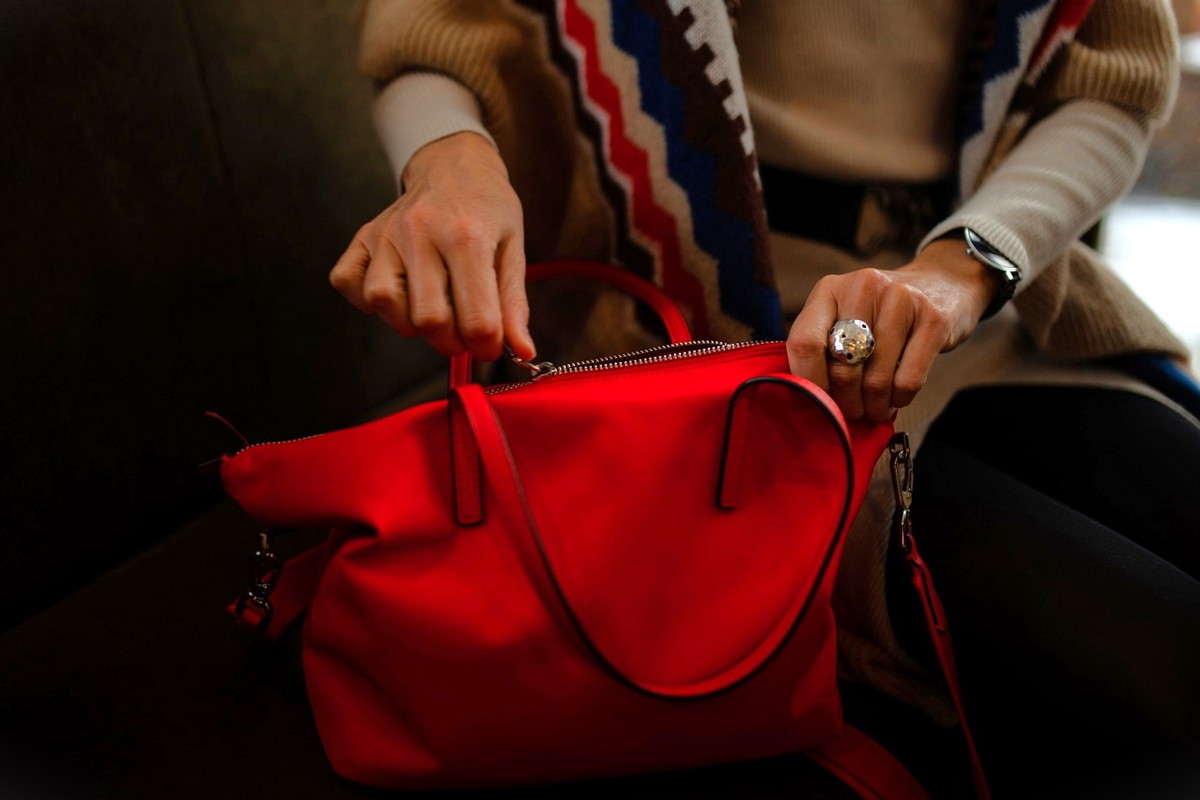 Włóż ten drobiazg do torebki, a zapomnisz o problemach finansowych