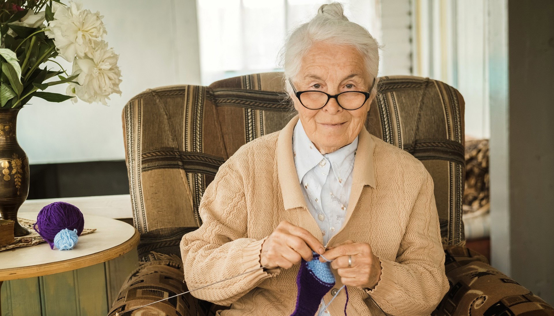 Babciny sposób na klątwę po starych ubraniach