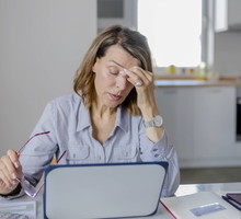 znaki zodiaku, które czują się przytłoczone pracą