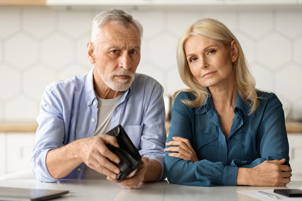 Te 3 znaki zodiaku w lutym czeka finansowa porażka