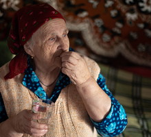 Babciny sposób na odbijcie uroków z użyciem wody