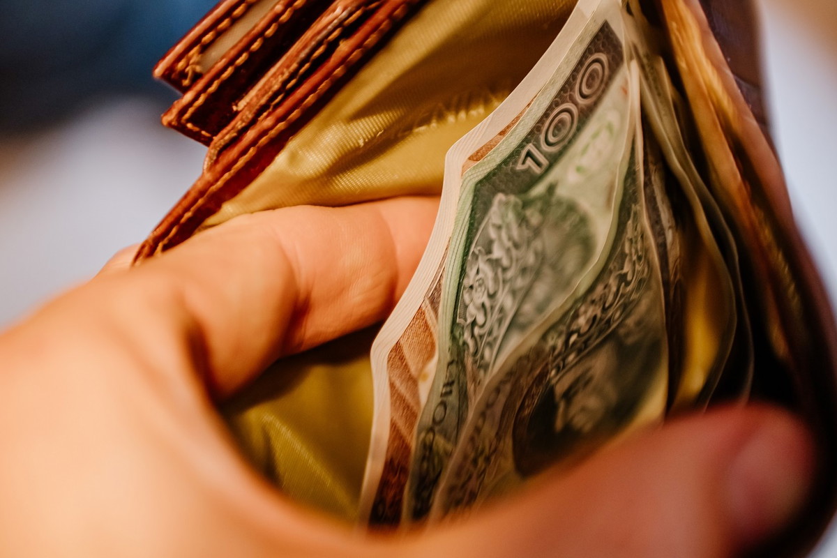 Ten pechowy banknot w portfelu odpycha pieniądze