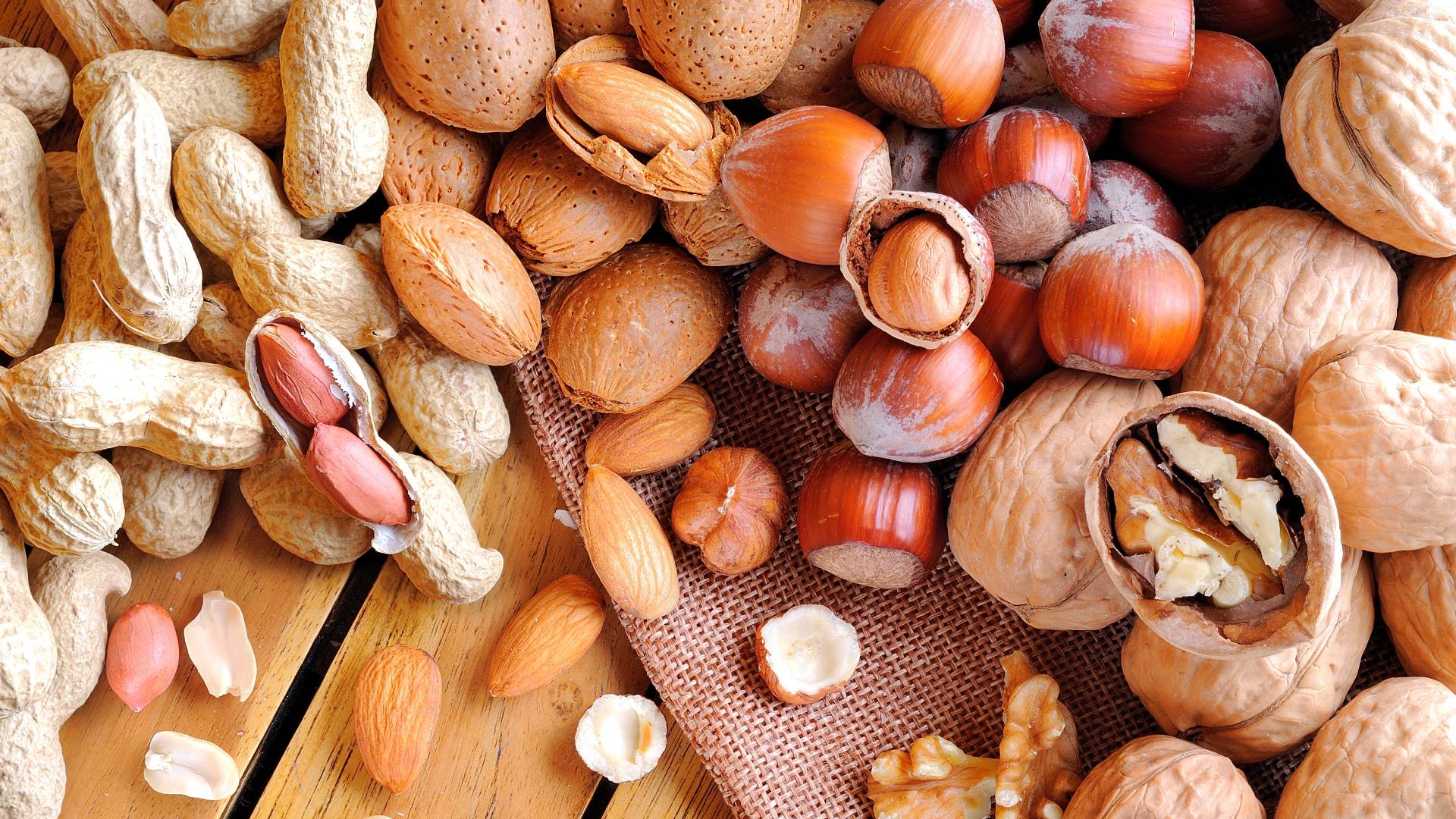 Zabawa w „migdałowego króla” wskaże ci przyszłość