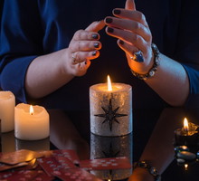 Rytuał białej mocy na nów Księżyca w Koziorożcu