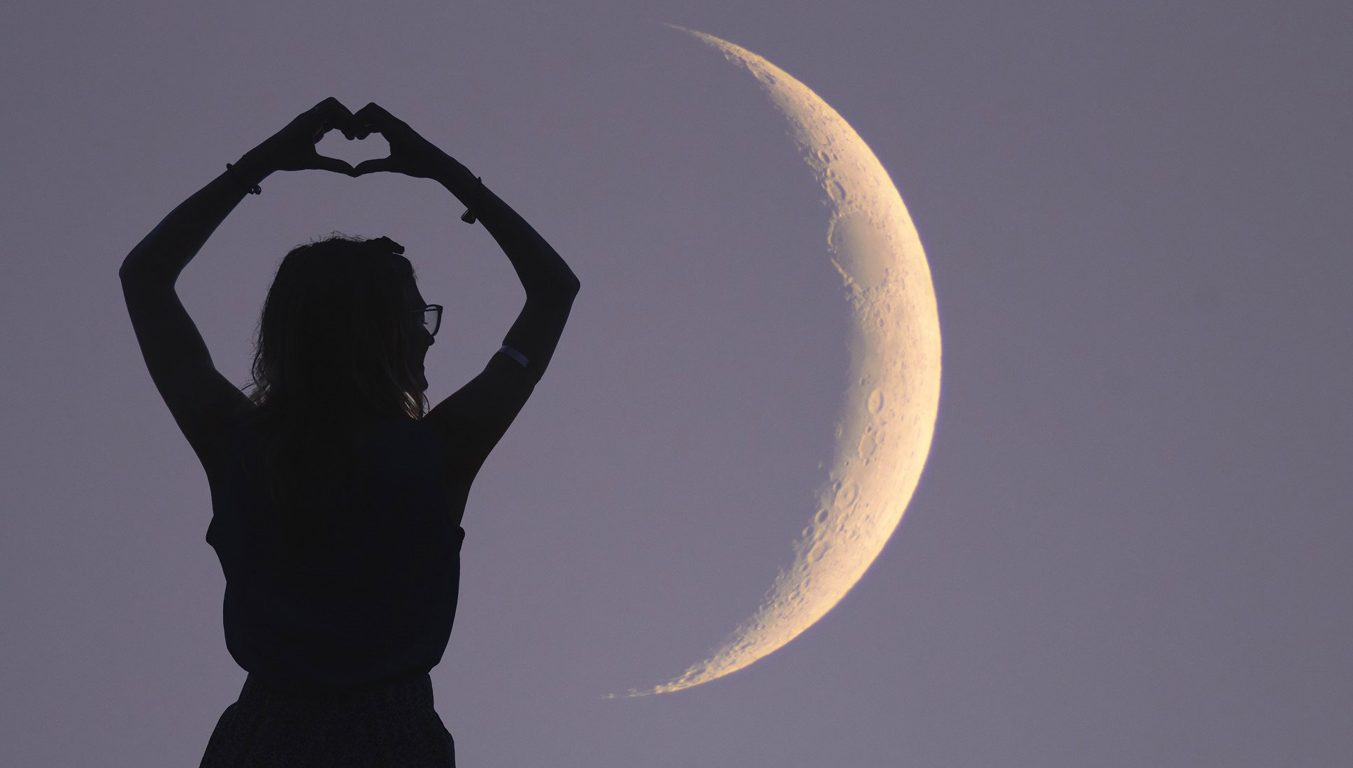 Nadchodzi jałowy bieg Księżyca. Wykorzystaj ten czas na duchowy rytuał mocy