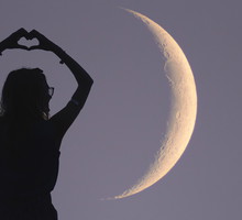 Nadchodzi jałowy bieg Księżyca. Wykorzystaj ten czas na duchowy rytuał mocy