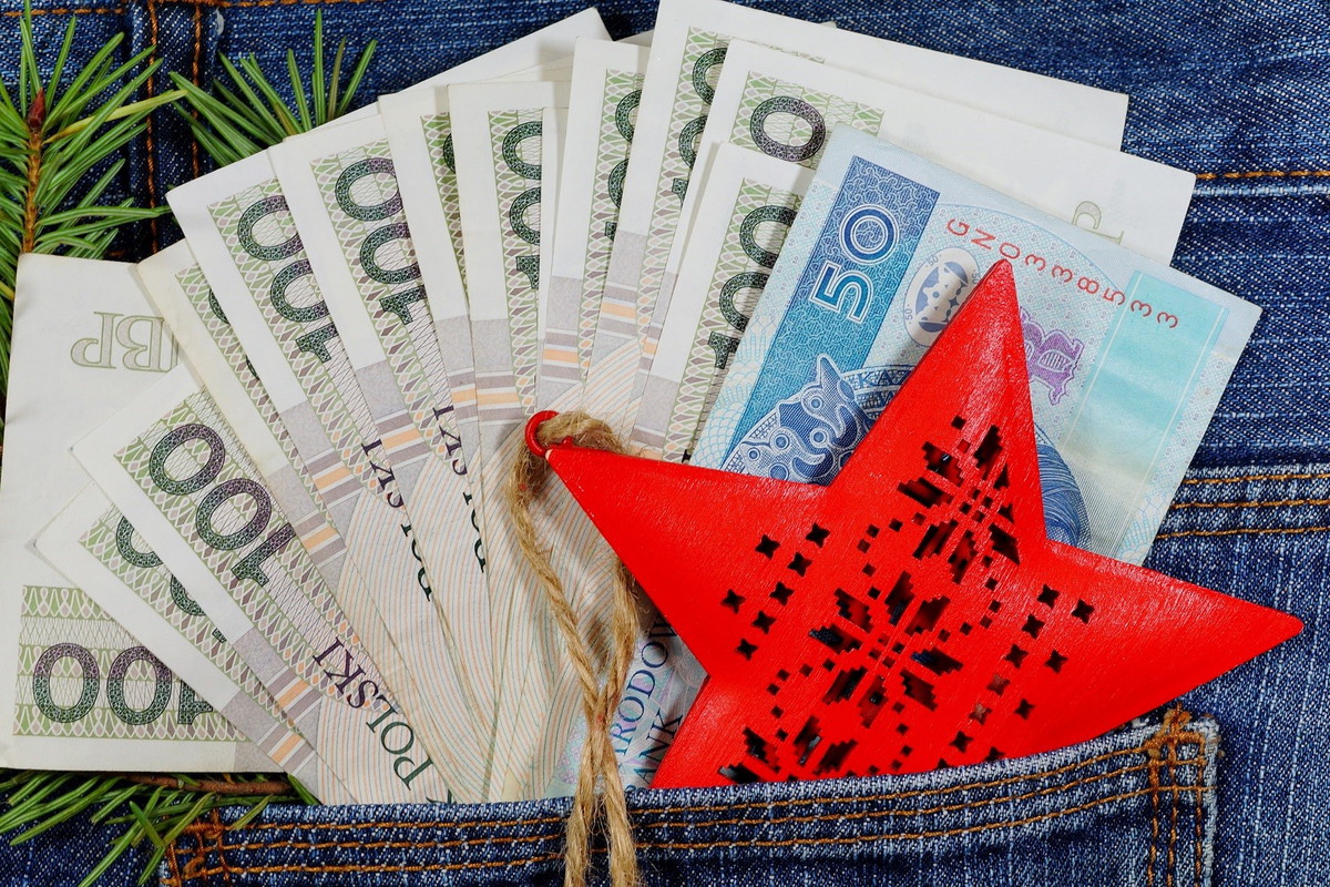 Zrób to przed pasterką, a przyciągniesz pieniądze. Uważaj tylko na 1 haczyk