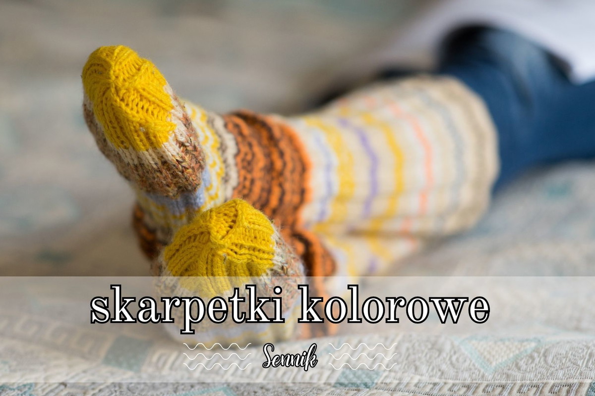 Sennik skarpetki kolorowe