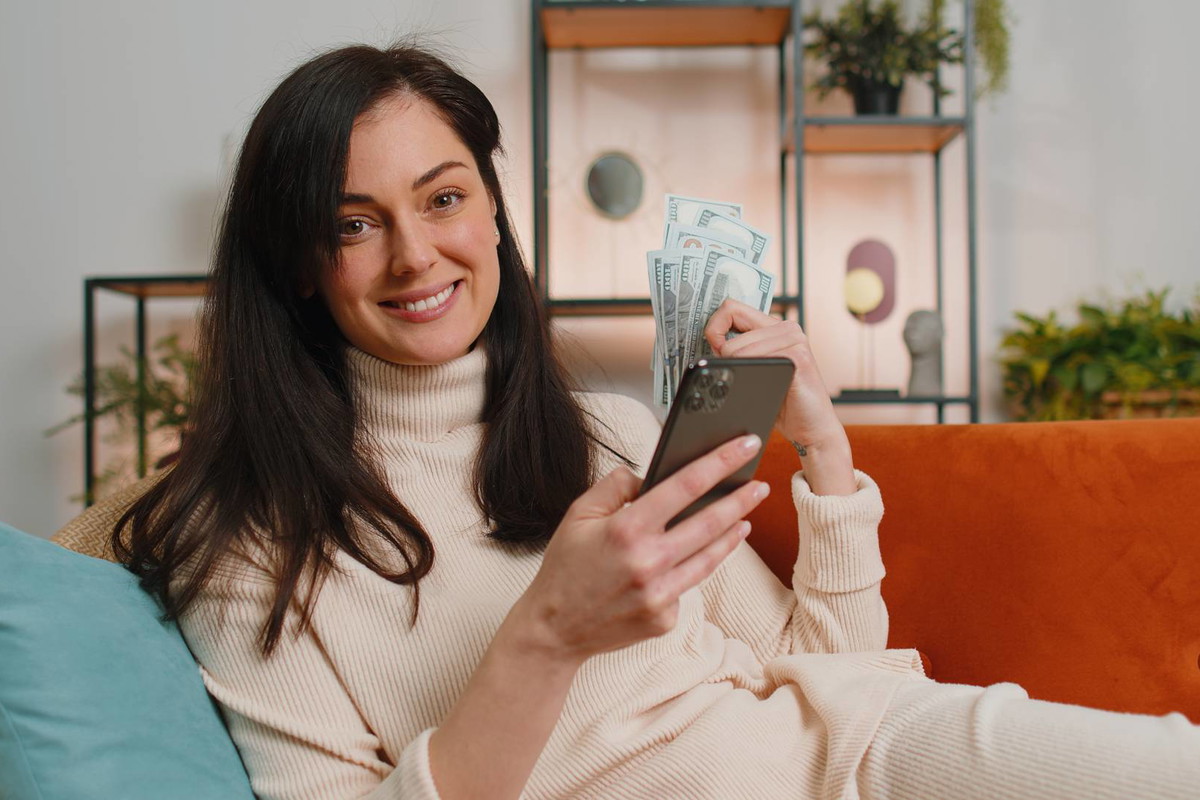 Liść laurowy na choince przyciąga bogactwo