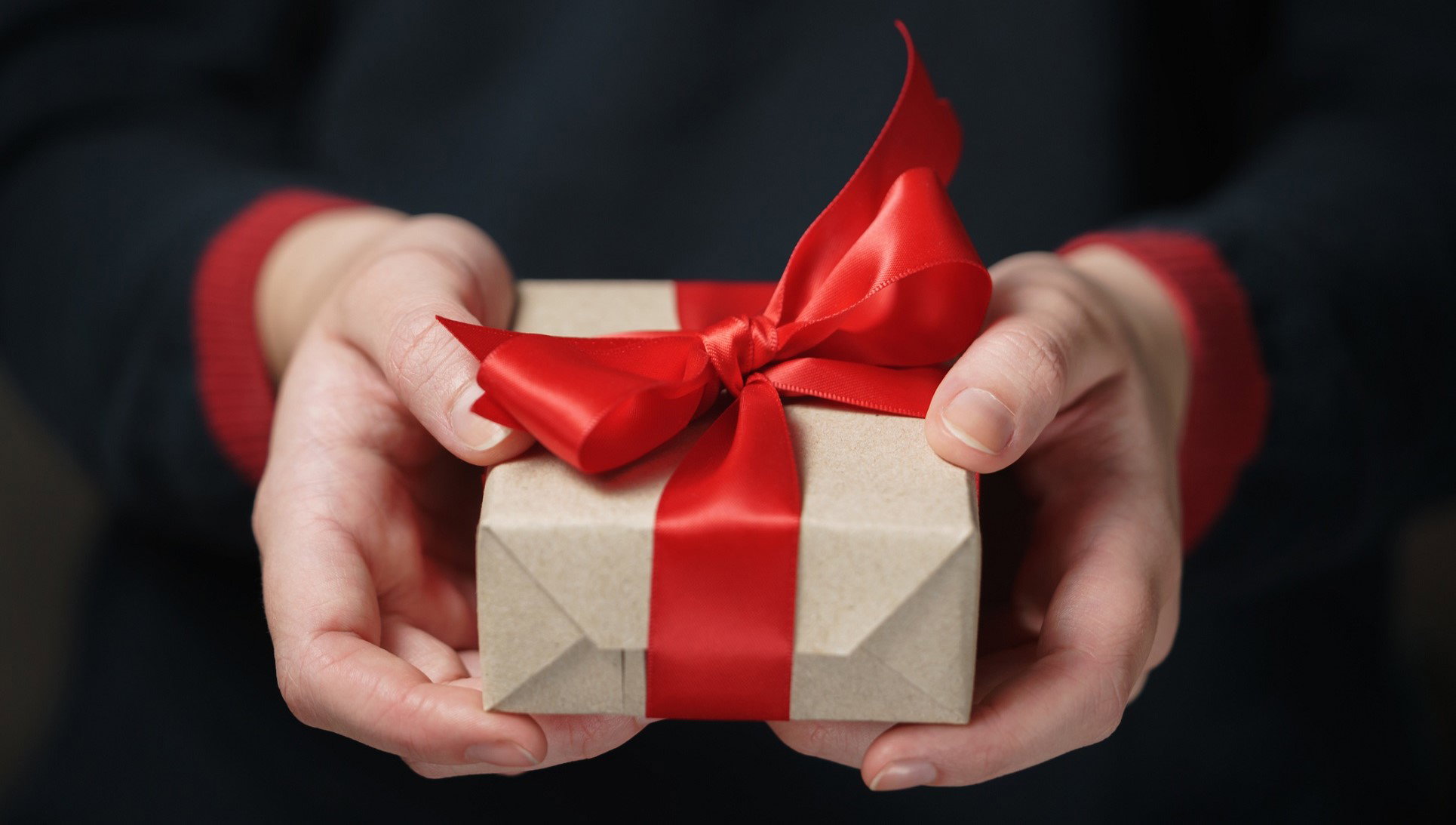 Ten drobiazg to najbardziej pechowy prezent na mikołajki. Nie dawaj go nikomu