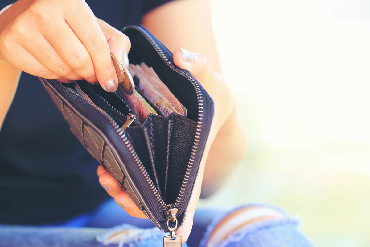 Cierń w portfelu błyskawicznie odcina od złej energii