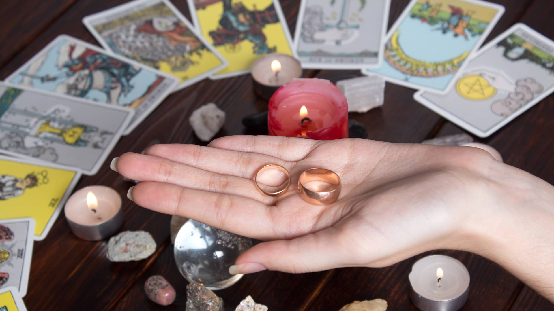 Tarot miłosny na 2024