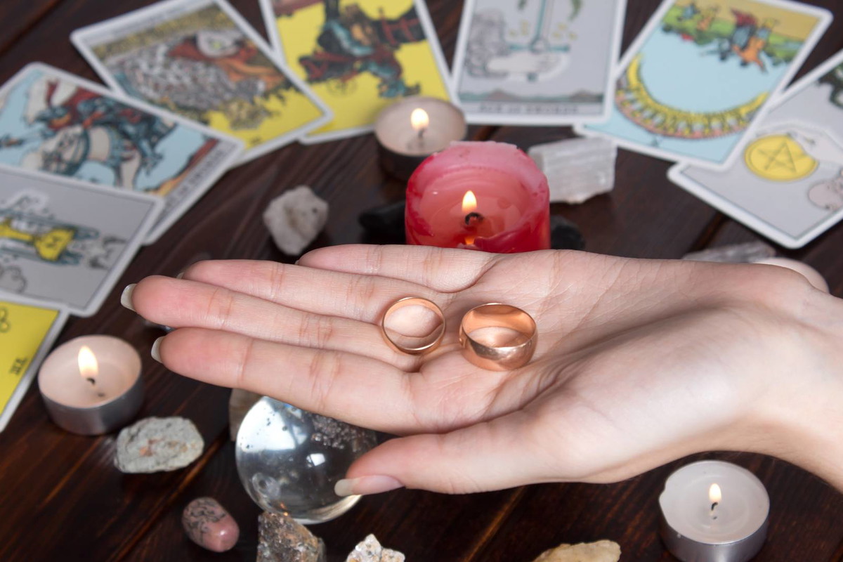Tarot miłosny na 2024