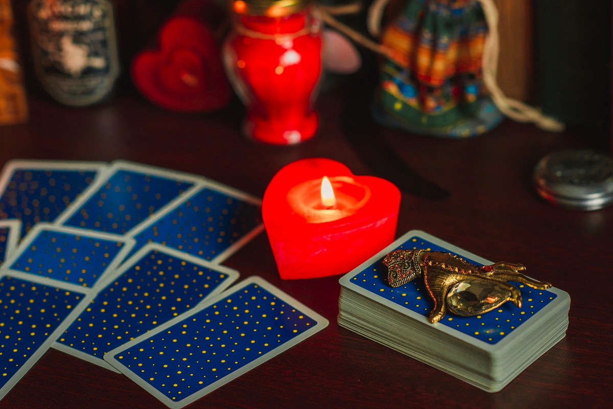 Ta wróżba w katarzynki wskaże ci imię tajemniczego wielbiciela