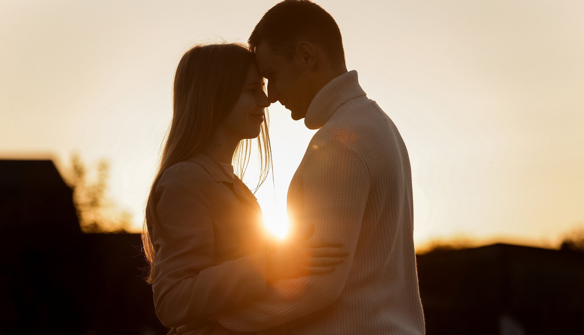 Osoby o tych 5 imionach czeka romantyczny weekend. Trzeba spełnić tylko 1 warunek