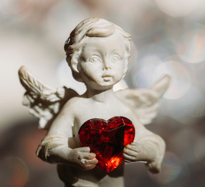 Osoby o tych 3 znakach zodiaku to ulubieńcy aniołów