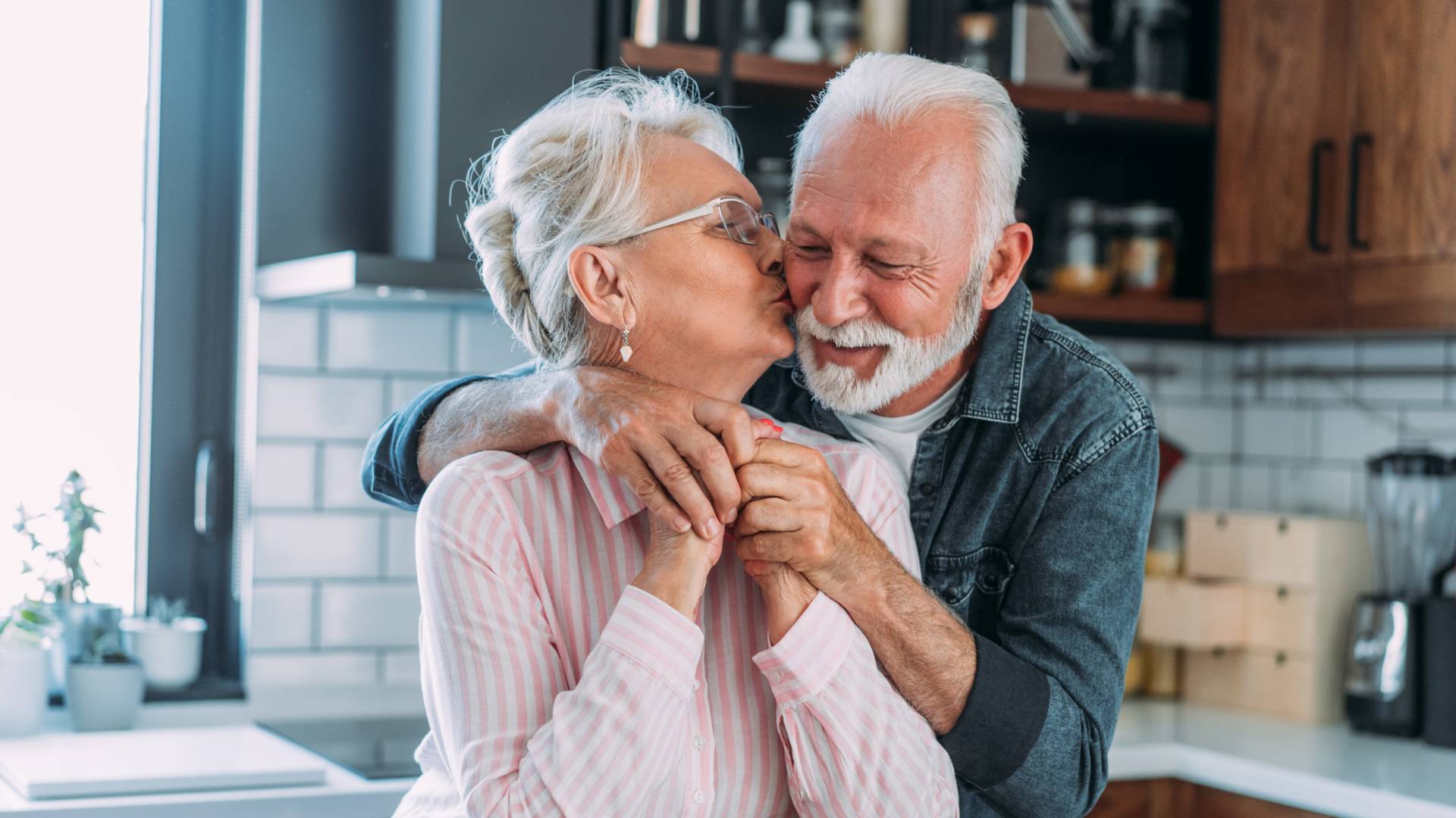 Oto imiona 7 kobiet, które mają szczęście w miłości