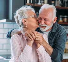 Oto imiona 7 kobiet, które mają szczęście w miłości