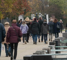 Nie wolno jeść na cmentarzu