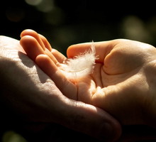 3 znaki zodiaku, które w listopadzie dotknie ręka anioła GettyImages Gary Burfield-Wallis